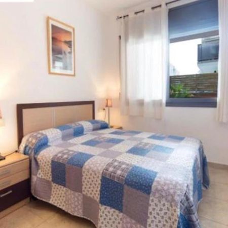 Apartamento Con Terraza A 300 M De La Playa Leilighet Lloret de Mar Eksteriør bilde