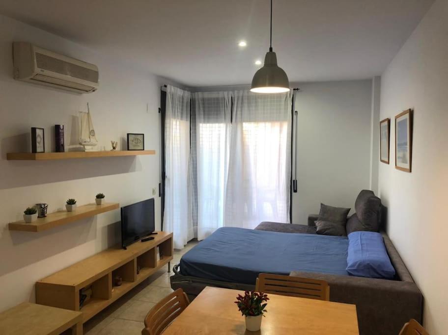 Apartamento Con Terraza A 300 M De La Playa Leilighet Lloret de Mar Eksteriør bilde